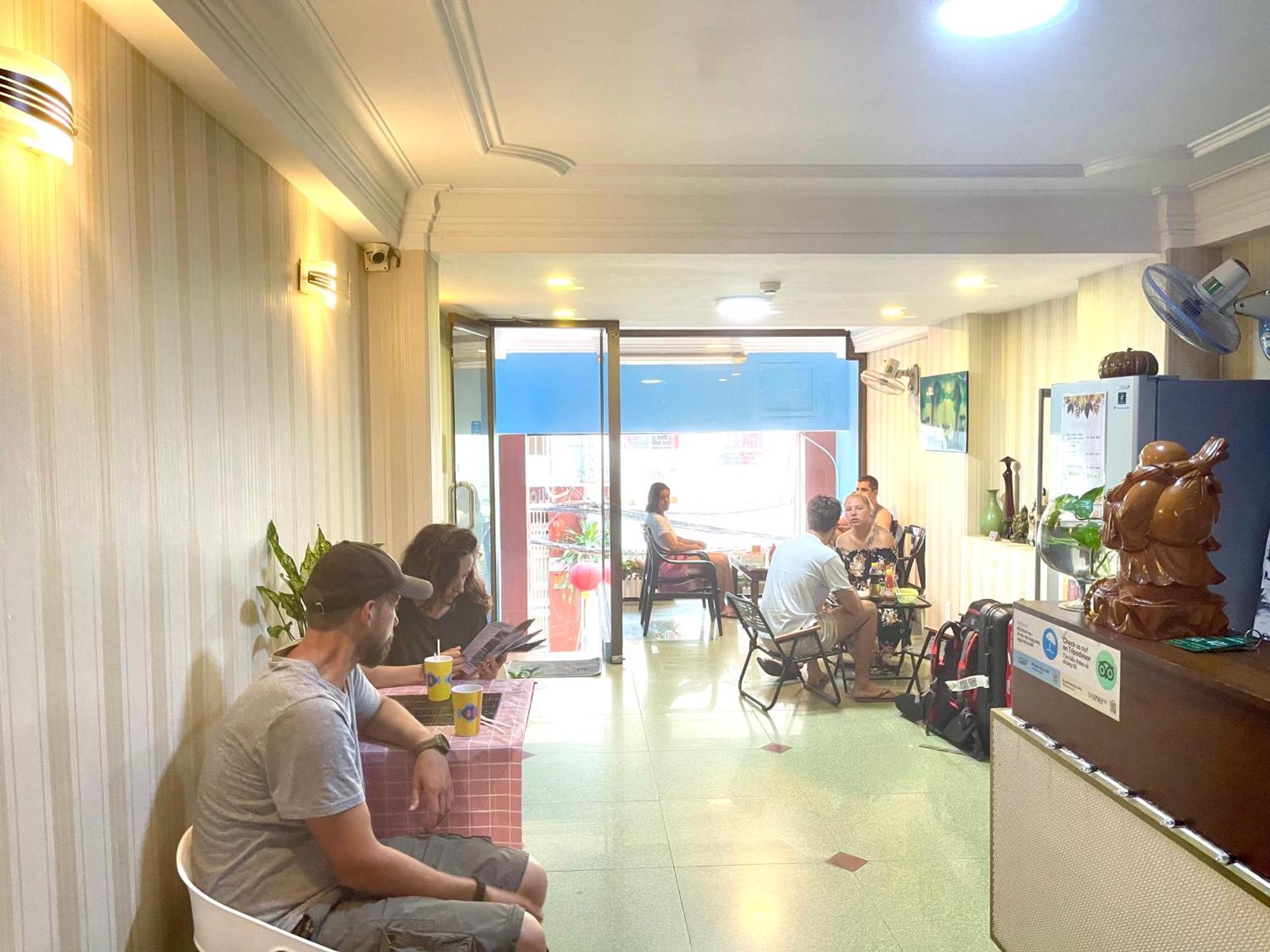 ジアン ソン ホテル ホーチミン市 エクステリア 写真